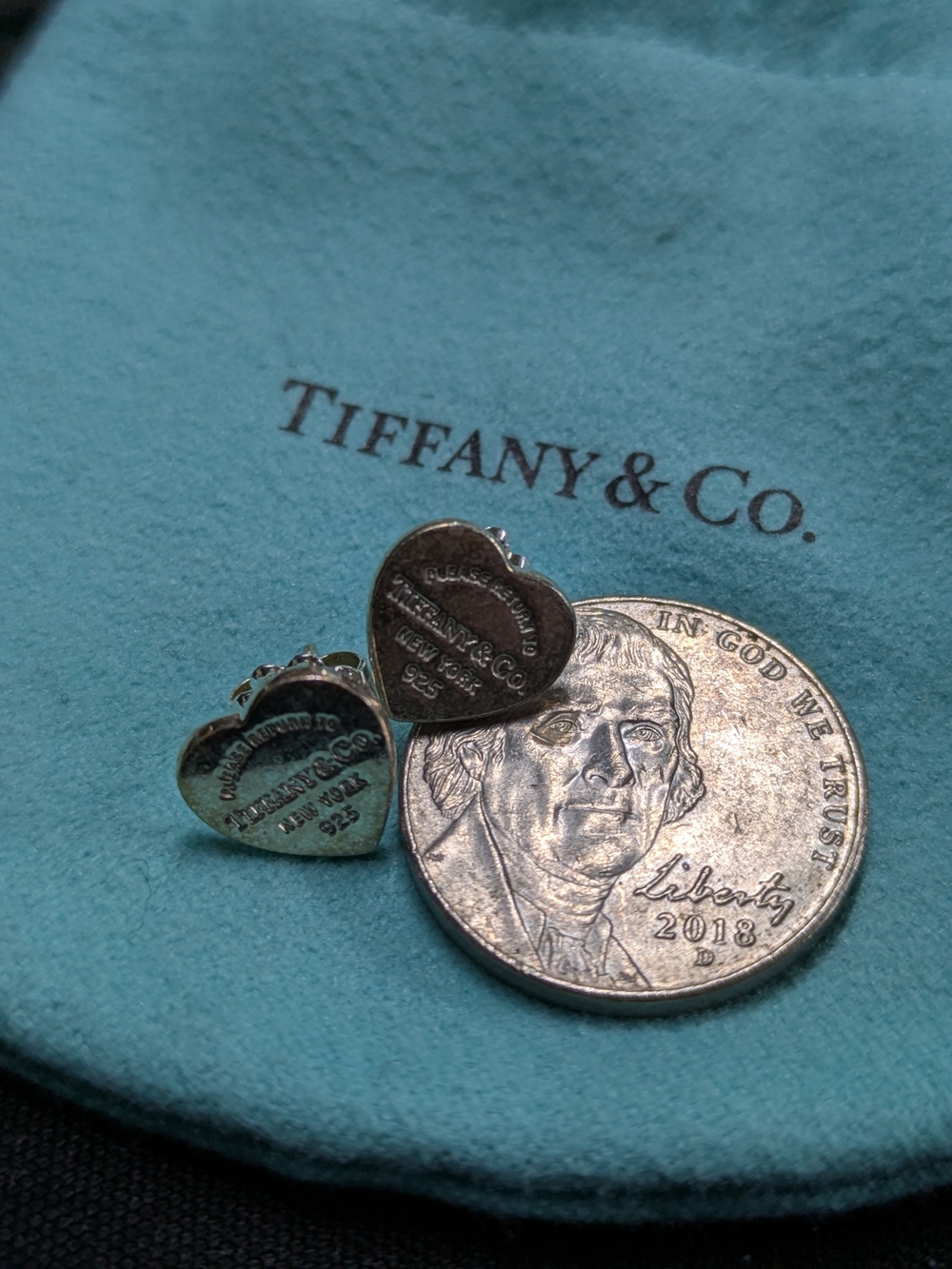 Tiffany & Co. Mini Heart Stud Earrings in Silver - Blue Pouch